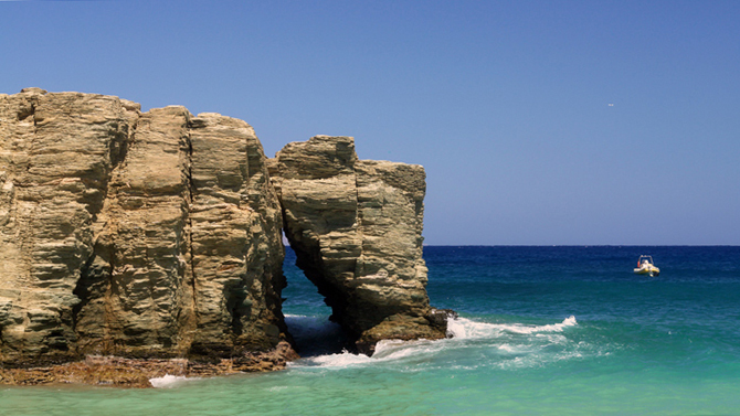  Psaromoura, Beaches, wondergreece.gr