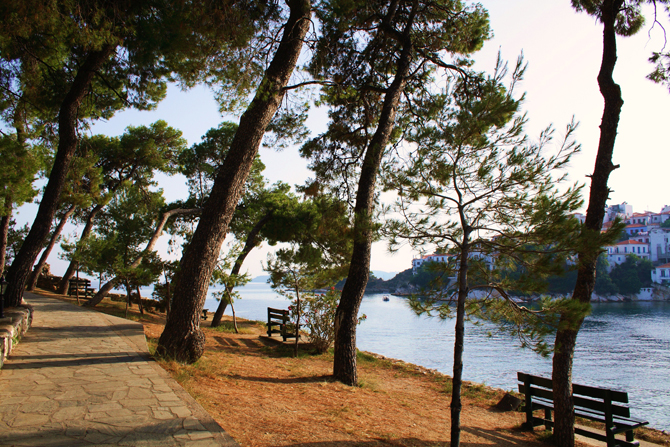  Μπούρτζι Σκιάθου, Μνημεία & Αξιοθέατα, wondergreece.gr