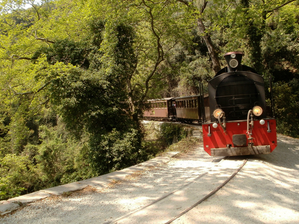  Μουτζούρης, Μνημεία & Αξιοθέατα, wondergreece.gr