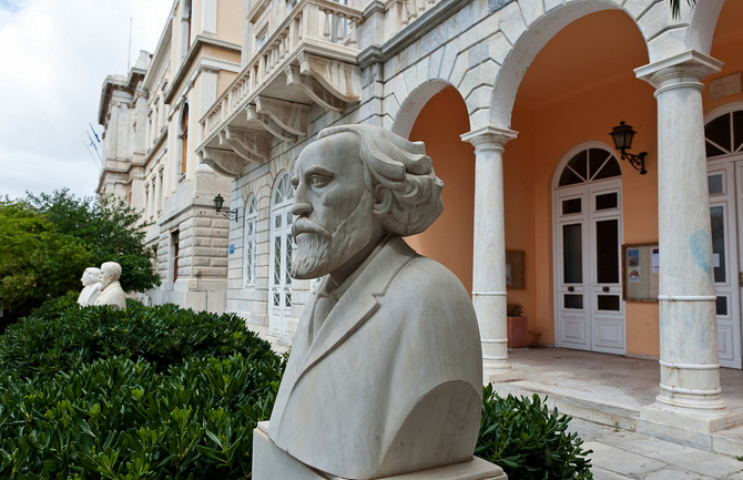  Cultural Center (Pneumatiko Kentro), Monuments & sights, wondergreece.gr