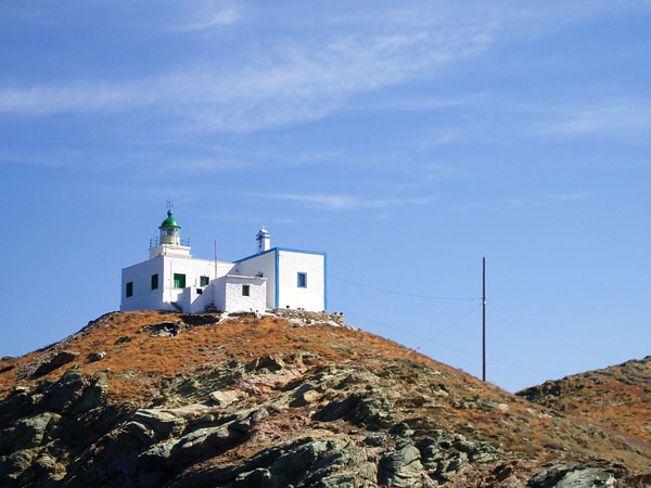  Lighthouse Agios Nikolaos, Monuments & sights, wondergreece.gr