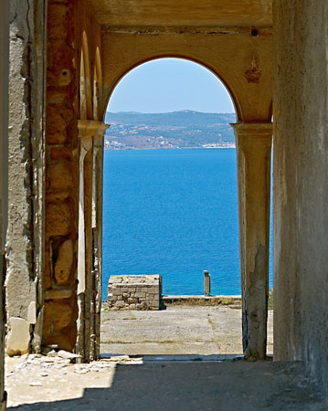  Μακρόνησος, Πόλεις & Χωριά, wondergreece.gr