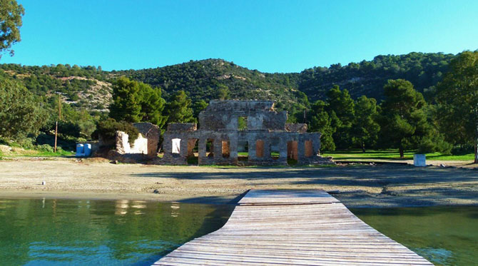  Ρωσικός Ναύσταθμος, Παραλίες, wondergreece.gr