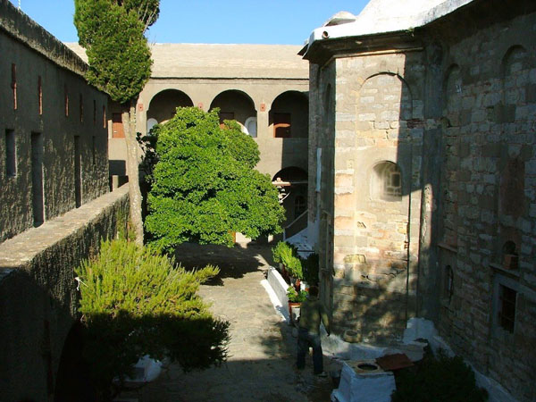  Monastery of the Assumption of Mary, Churches & Monasteries, wondergreece.gr