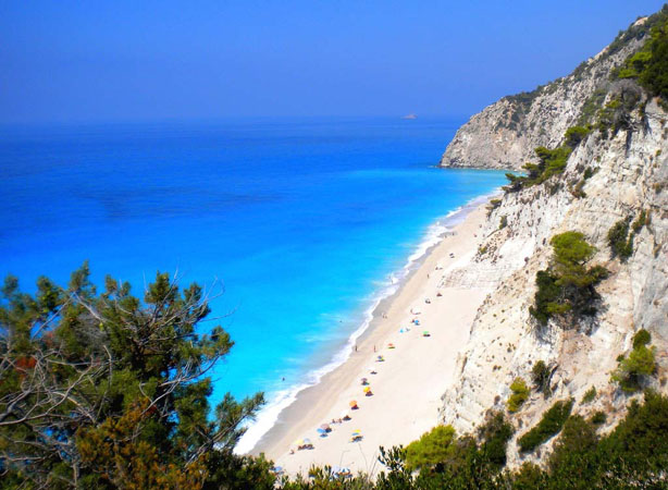  Egremni, Beaches, wondergreece.gr