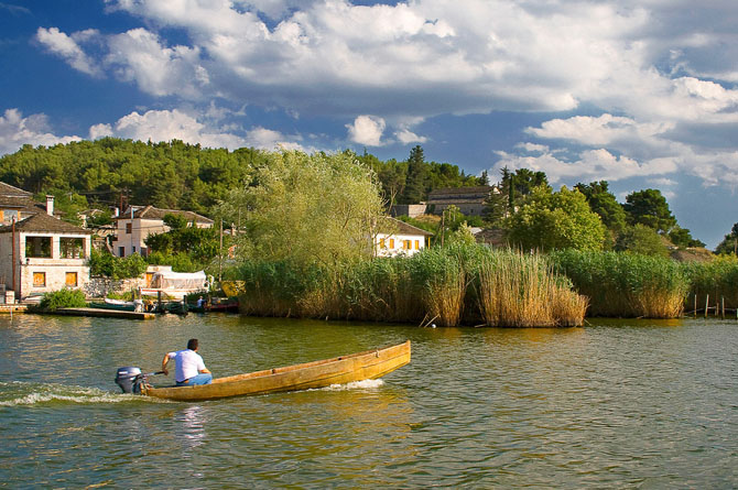  Island of Ioannina, Monuments & sights, wondergreece.gr