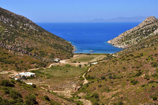  Παραλίες Αντιπάρου, Παραλίες, wondergreece.gr