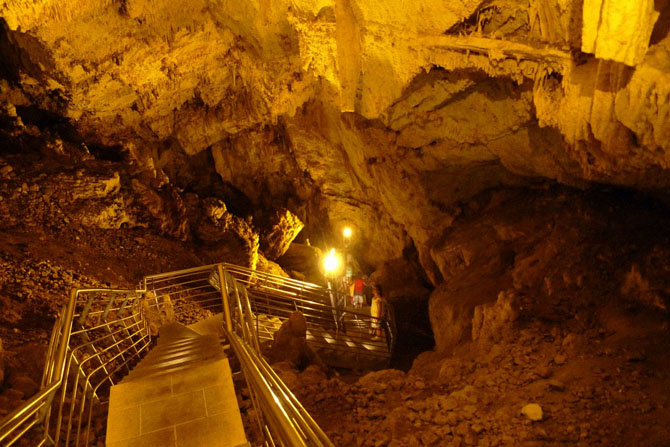 Antiparos Cave, Caves, wondergreece.gr
