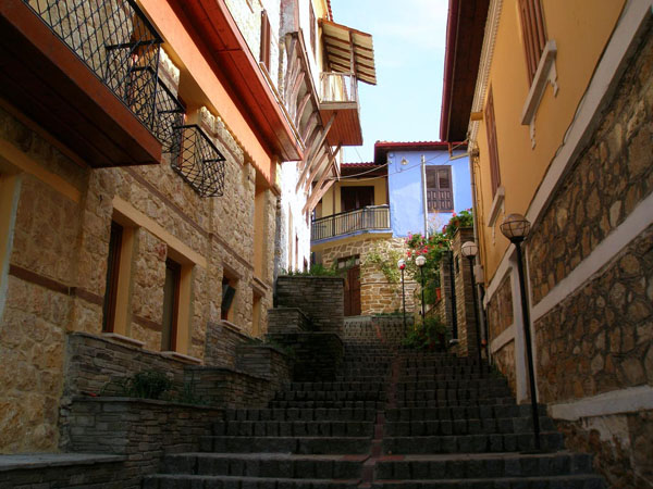  Αρναία, Πόλεις & Χωριά, wondergreece.gr