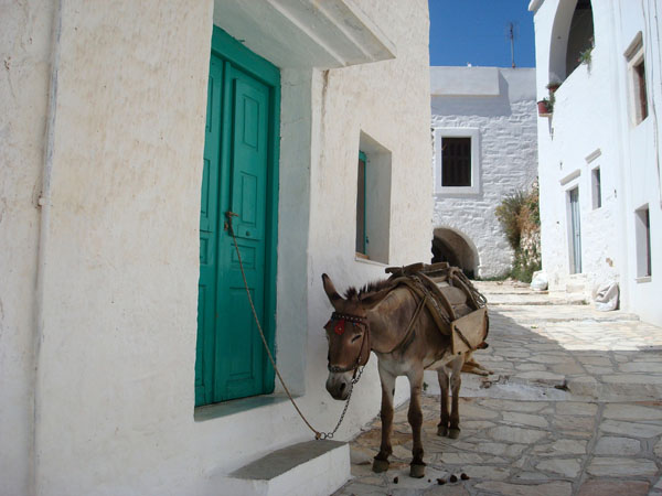  Apiranthos (Aperanthos), Main cities & villages, wondergreece.gr