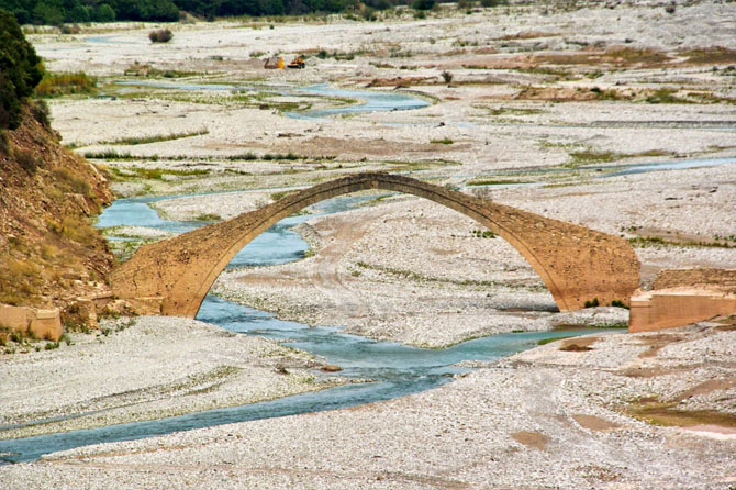  Manoli’s Bridge, Monuments & sights, wondergreece.gr