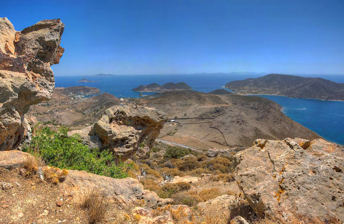  Προφήτης Ηλίας, Εκκλησίες & Μοναστήρια, wondergreece.gr