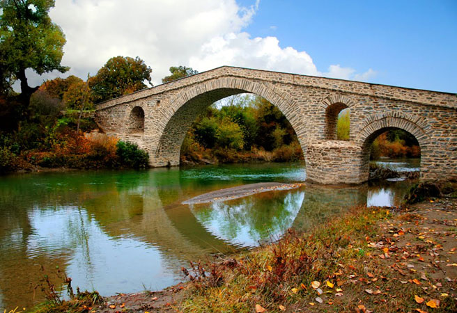  Γεφύρι Ζιάκα, Μνημεία & Αξιοθέατα, wondergreece.gr