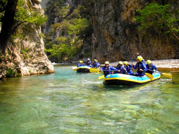  Rafting House by trekking, Rafting, wondergreece.gr