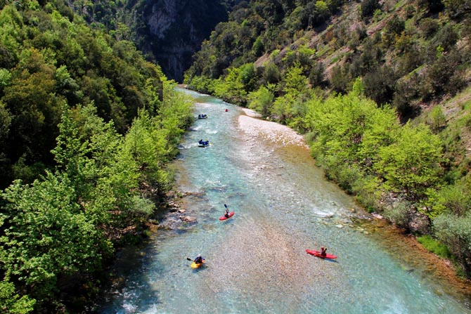  Rafting House by trekking, Rafting, wondergreece.gr