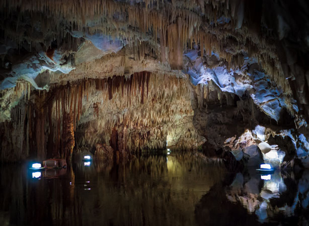  Diros Caves, Caves, wondergreece.gr