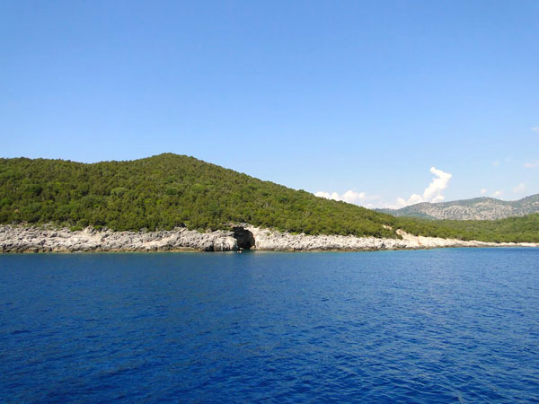  Σπηλιά Σύβοτα (Μούρτος), Μνημεία & Αξιοθέατα, wondergreece.gr