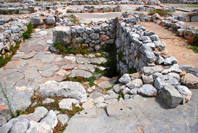  Ancient Tiryns, Archaelogical sites, wondergreece.gr