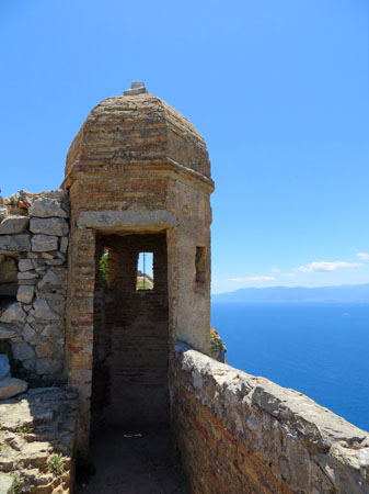  Παλαμήδι, Κάστρα, wondergreece.gr