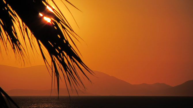  Agia Marina, Beaches, wondergreece.gr