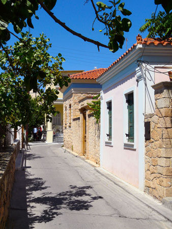  Aegina, Main cities & villages, wondergreece.gr