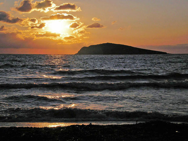  Kandouni, Beaches, wondergreece.gr