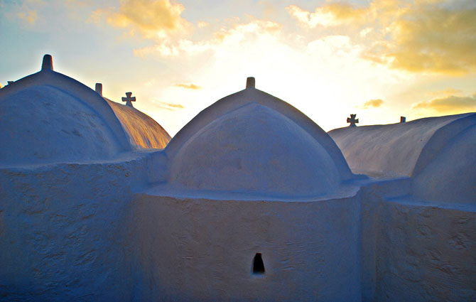  Έξι Εκκλησιές, Εκκλησίες & Μοναστήρια, wondergreece.gr