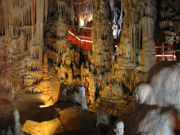  Cave Petralona, Caves, wondergreece.gr