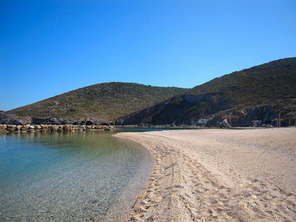  Zarakes, Beaches, wondergreece.gr