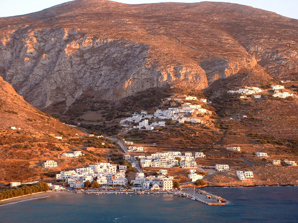  Αιγιάλη, Πόλεις & Χωριά, wondergreece.gr