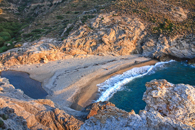  Nas, Beaches, wondergreece.gr