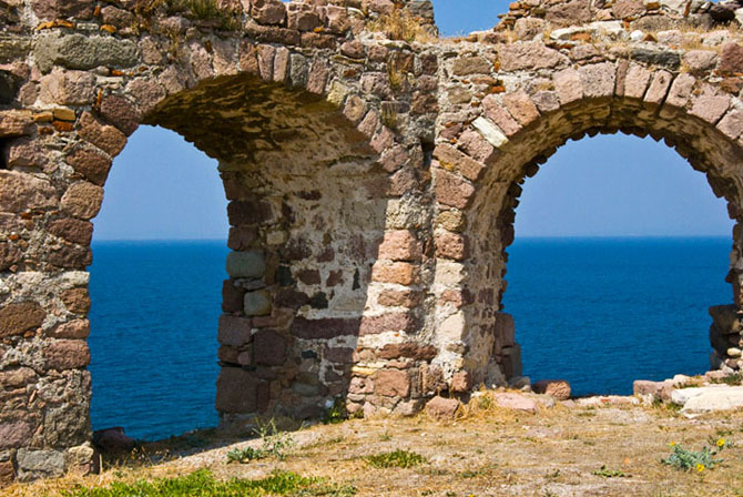  Mytilene castle, Castles, wondergreece.gr