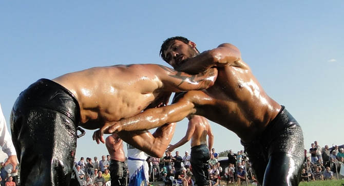  Traditional wrestling, Traditional events & Festivals , wondergreece.gr