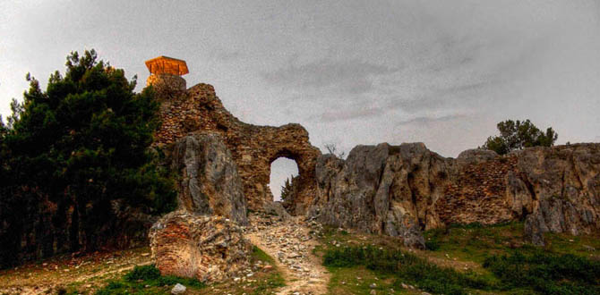  Byzantine castle of Sidirokastro (Issari), Castles, wondergreece.gr