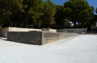 Τάφοι Βενιζέλων, Ν. Χανίων, wondergreece.gr