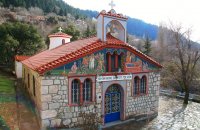 Ιερός Ναός Κοίμησης της Θεοτόκου , Ν. Φωκίδας, wondergreece.gr