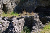 Mycenaean tombs at Mazarakata - Lakithra & Vaulted Tomb at Tzannata, Kefalonia, wondergreece.gr