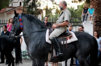 Το Πανηγύρι Άη-Συμιού του Αγίου Πνεύματος, Άρθρα, wondergreece.gr