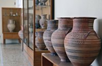 Thira Archaeological Museum, Santorini, wondergreece.gr Thira Archaeological Museum, Santorini, wondergreece.gr