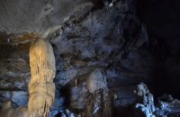 Σπήλαιο Λεονταρίου Υμηττού Αττικής, Ν. Αττικής, wondergreece.gr